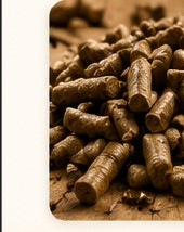 Leaves Compressed Pallets (Bio Fuel)